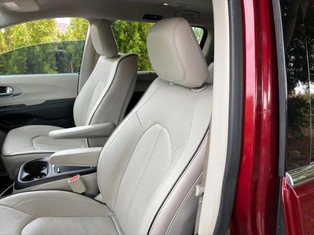 2018 Chrysler Pacifica Hybrid Limited