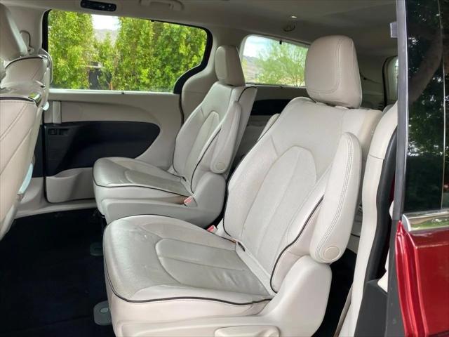 2018 Chrysler Pacifica Hybrid Limited