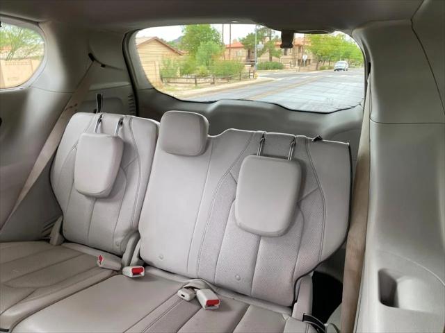 2018 Chrysler Pacifica Hybrid Limited
