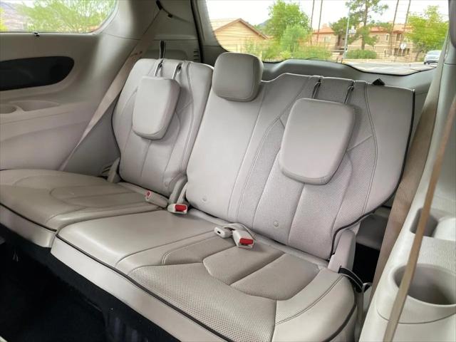 2018 Chrysler Pacifica Hybrid Limited