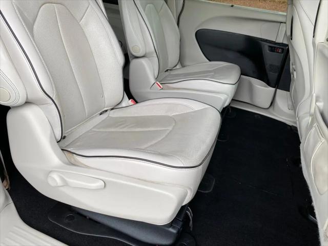 2018 Chrysler Pacifica Hybrid Limited