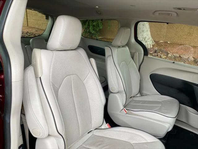2018 Chrysler Pacifica Hybrid Limited