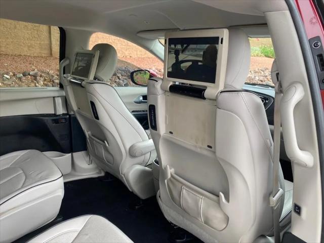 2018 Chrysler Pacifica Hybrid Limited