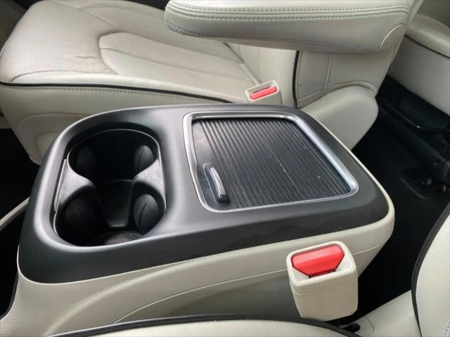 2018 Chrysler Pacifica Hybrid Limited