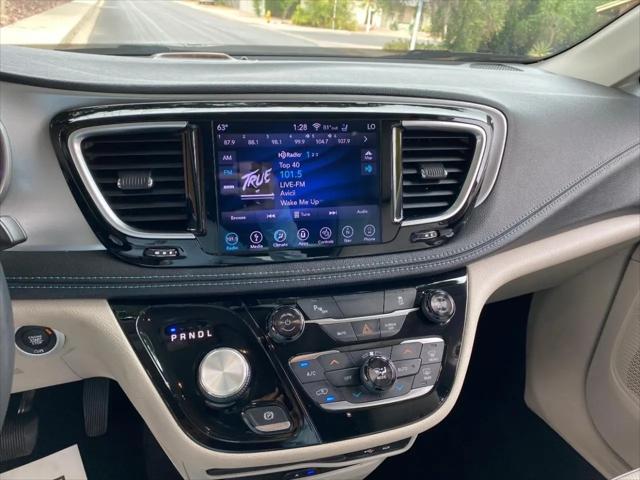2018 Chrysler Pacifica Hybrid Limited