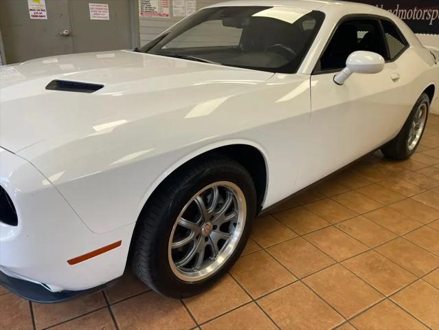 2021 Dodge Challenger SXT