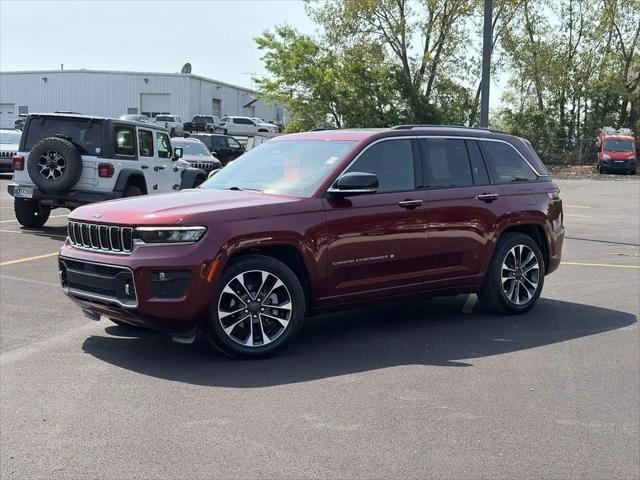 2023 Jeep Grand Cherokee Overland 4x4 for sale in Valparaiso, IN