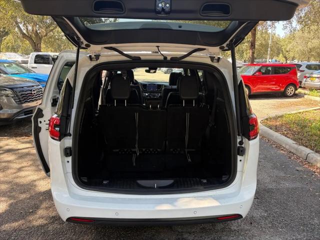 2025 Chrysler Pacifica Limited
