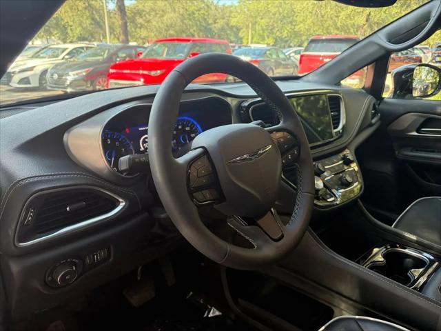 2025 Chrysler Pacifica Limited
