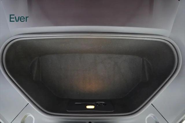 2023 Tesla Model S Standard Range