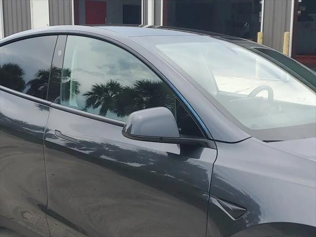 2025 Tesla Model Y Long Range Dual Motor Rear-Wheel Drive