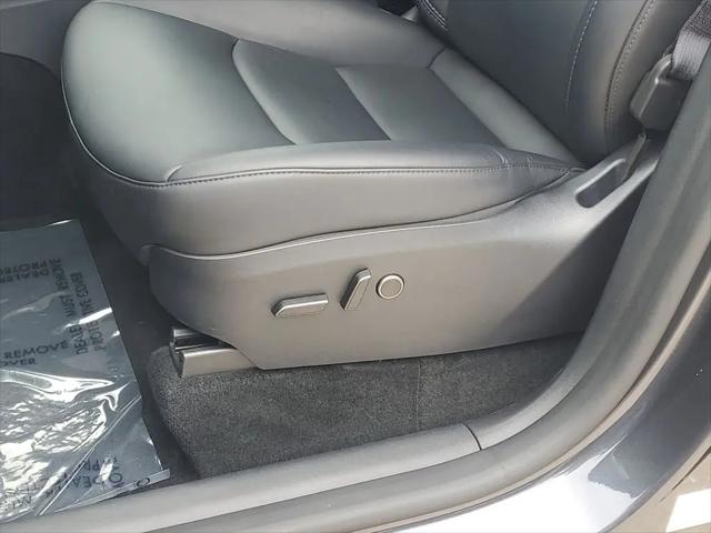 2025 Tesla Model Y Long Range Dual Motor Rear-Wheel Drive