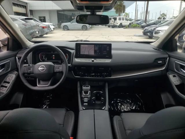 2025 Nissan Rogue Platinum FWD
