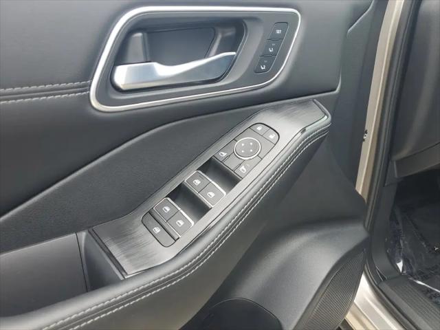 2025 Nissan Rogue Platinum FWD