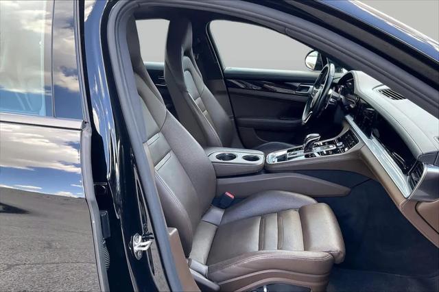 2018 Porsche Panamera 4