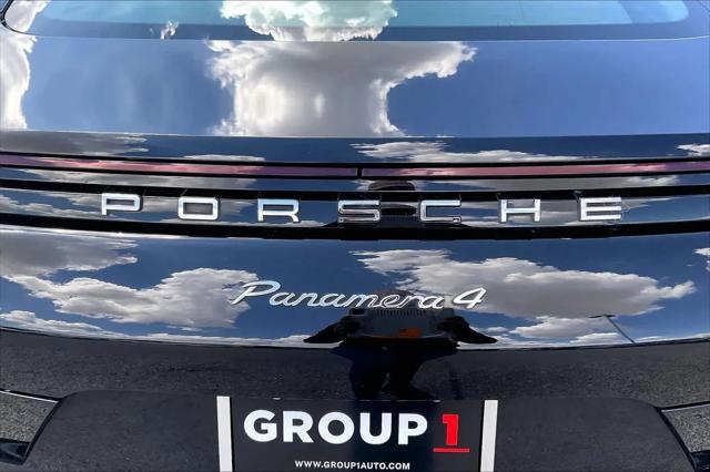 2018 Porsche Panamera 4