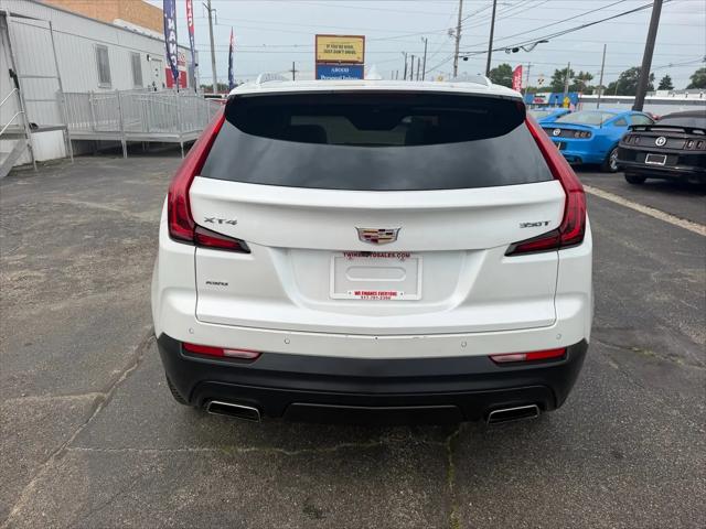 2021 Cadillac XT4 AWD Luxury