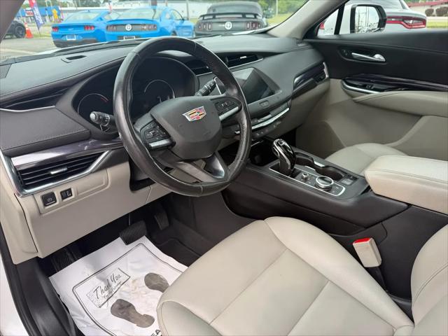 2021 Cadillac XT4 AWD Luxury