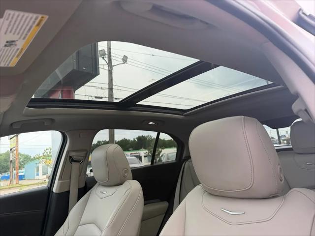 2021 Cadillac XT4 AWD Luxury