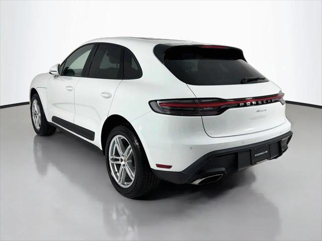 2023 Porsche Macan Macan
