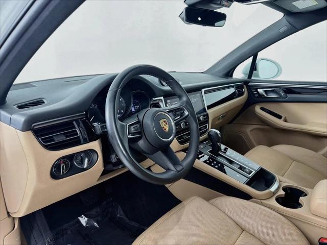 2023 Porsche Macan Macan