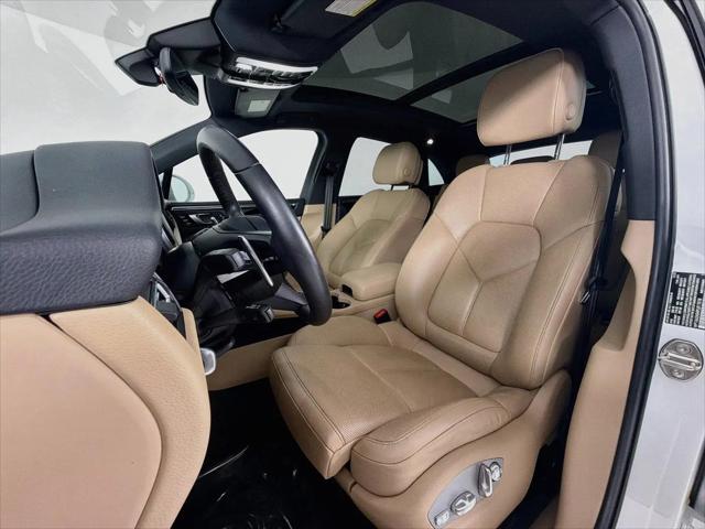 2023 Porsche Macan Macan