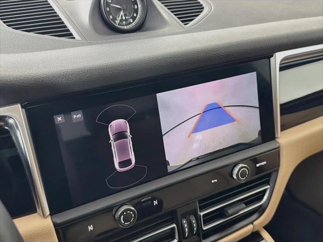 2023 Porsche Macan Macan