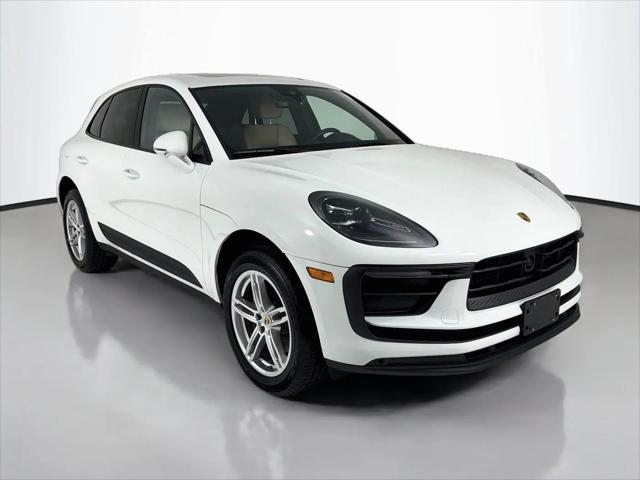2023 Porsche Macan Macan