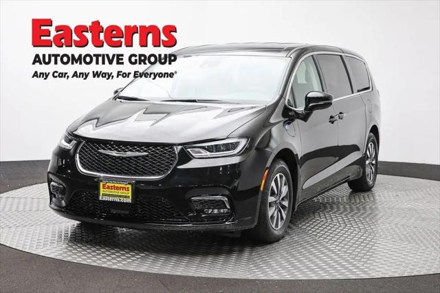 2024 Chrysler Pacifica Hybrid Select for sale in Woodbridge,, VA