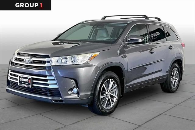 2017 Toyota Highlander XLE for sale in Houston, TX