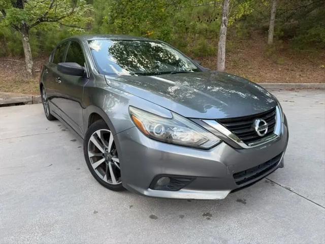 2017 Nissan Altima 2.5 SR for sale in Decatur, GA