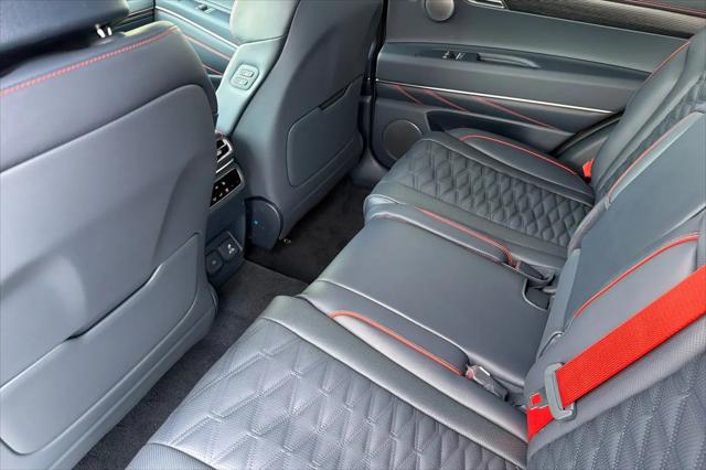 2027 Genesis GV80 3.5T e-SC Prestige
