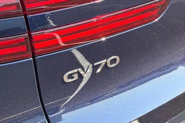 2026 Genesis GV70 2.5T Advanced