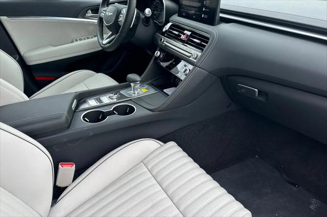 2026 Genesis G70 3.3T RWD Sport Prestige