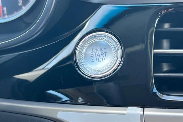 2026 Genesis G70 2.5T RWD