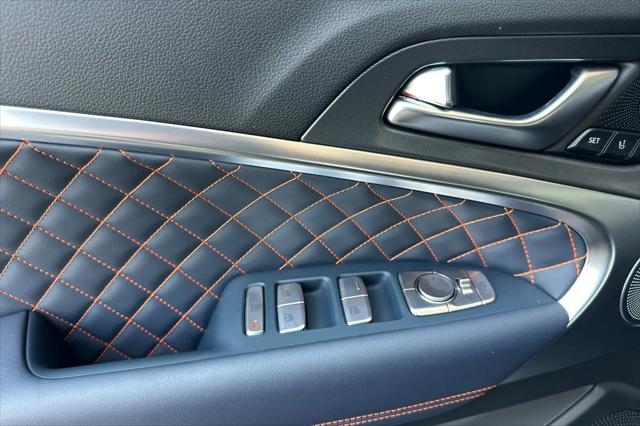 2026 Genesis G70 3.3T Prestige Graphite