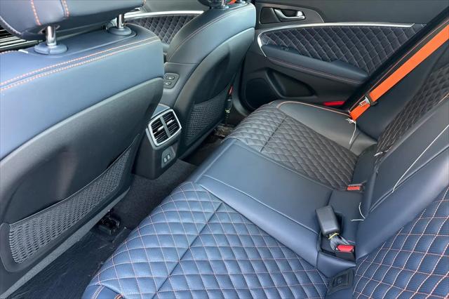 2026 Genesis G70 3.3T Prestige Graphite
