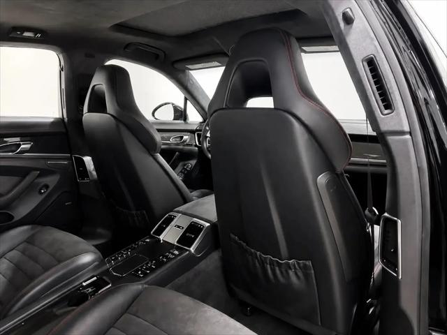 2016 Porsche Panamera GTS