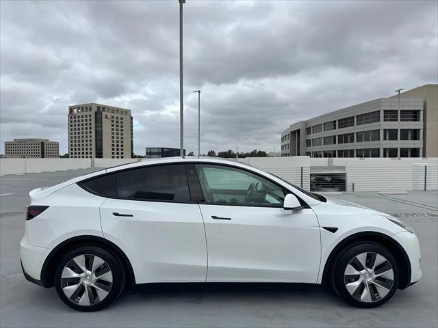 2021 Tesla Model Y Standard Range Rear-Wheel Drive