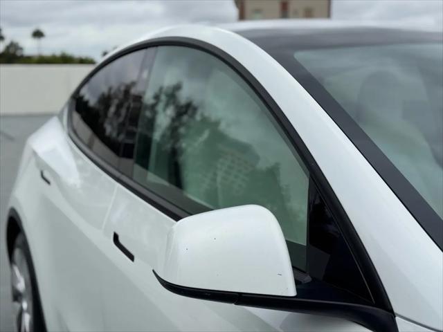2021 Tesla Model Y Standard Range Rear-Wheel Drive