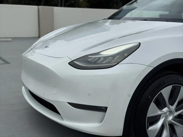 2021 Tesla Model Y Standard Range Rear-Wheel Drive