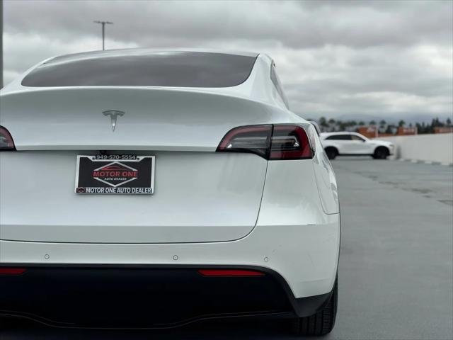 2021 Tesla Model Y Standard Range Rear-Wheel Drive