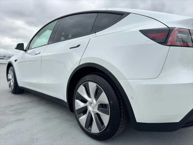 2021 Tesla Model Y Standard Range Rear-Wheel Drive