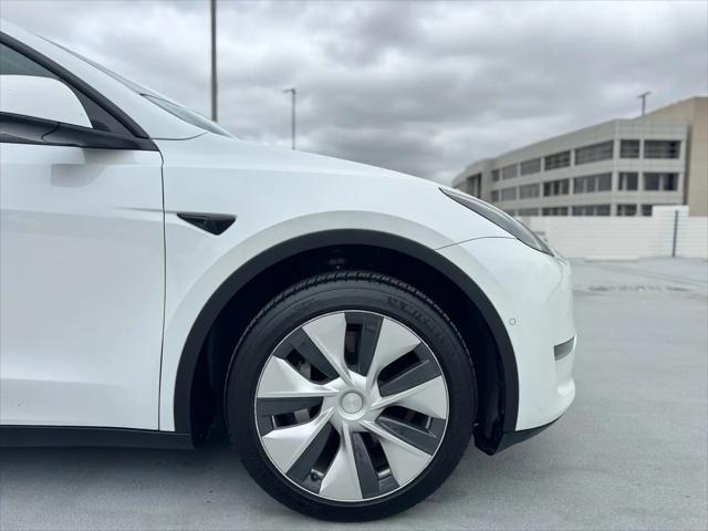 2021 Tesla Model Y Standard Range Rear-Wheel Drive
