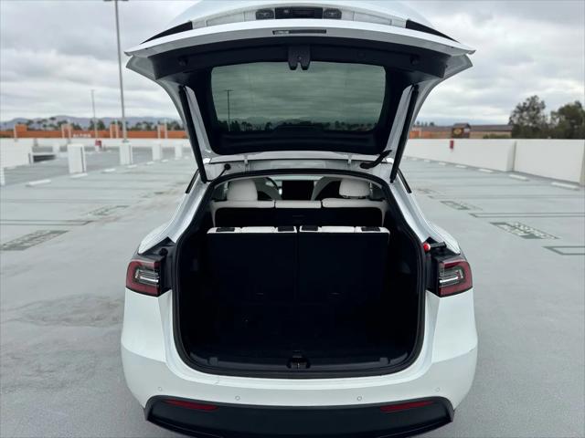 2021 Tesla Model Y Standard Range Rear-Wheel Drive