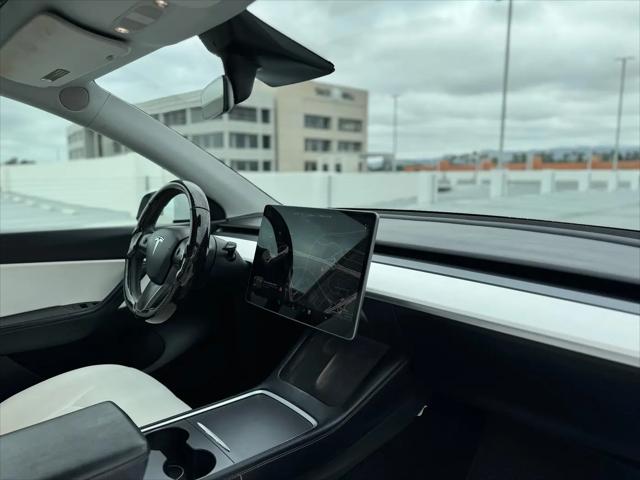 2021 Tesla Model Y Standard Range Rear-Wheel Drive