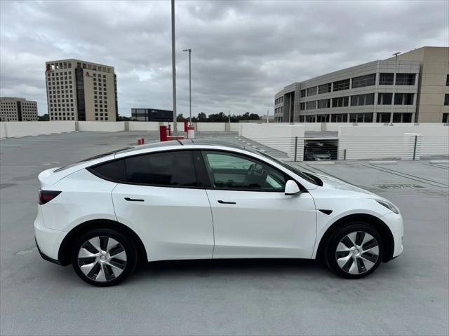 2021 Tesla Model Y Standard Range Rear-Wheel Drive