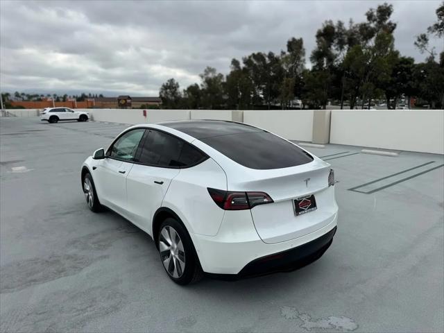 2021 Tesla Model Y Standard Range Rear-Wheel Drive
