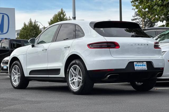 2017 Porsche Macan Macan