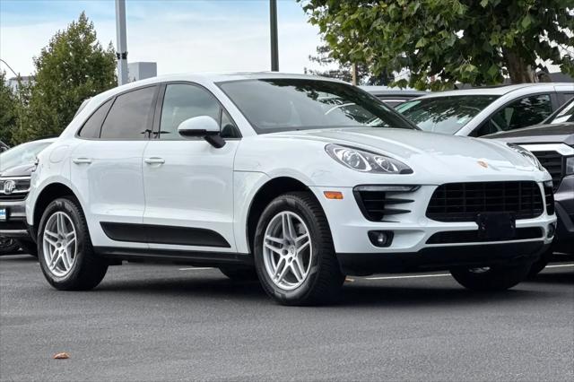 2017 Porsche Macan Macan